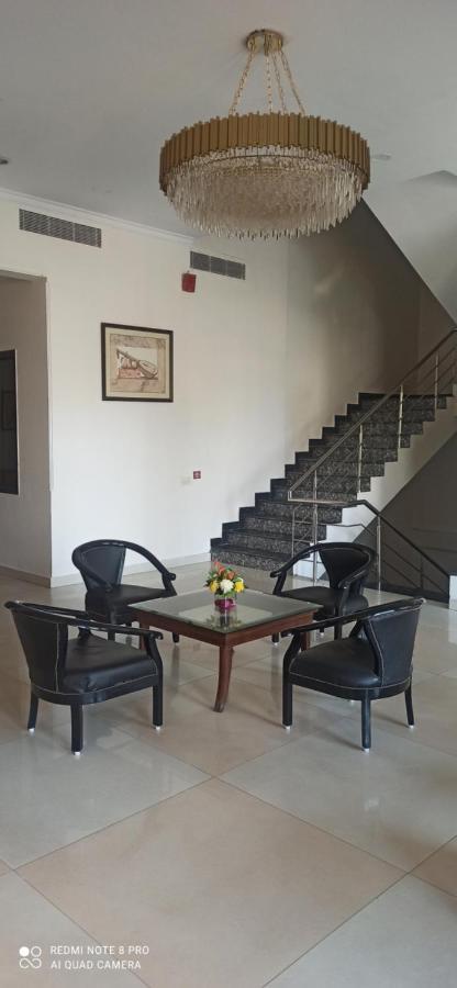 Hotel Chaupal By Casa Bella Gurgaon Exterior photo