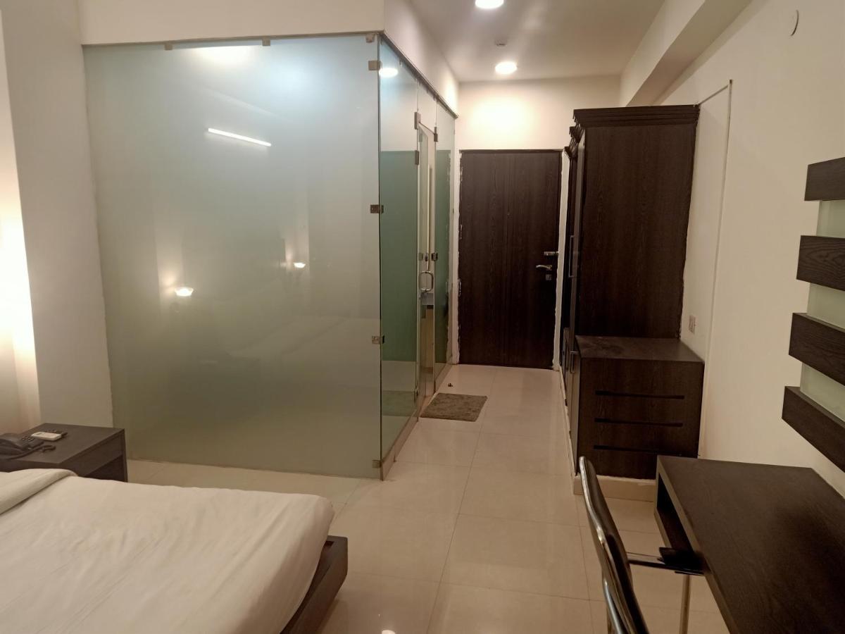 Hotel Chaupal By Casa Bella Gurgaon Exterior photo