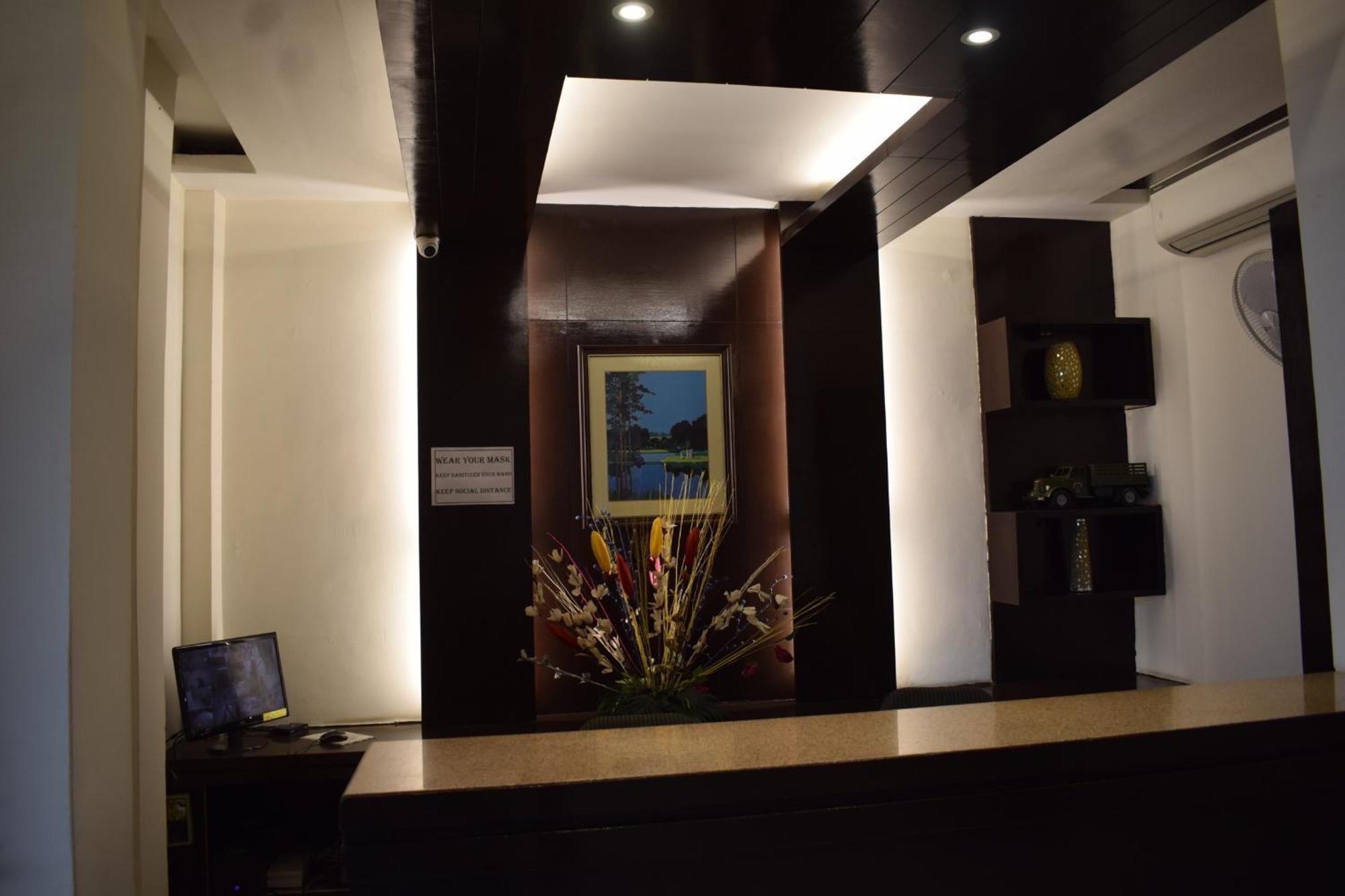 Hotel Chaupal By Casa Bella Gurgaon Exterior photo