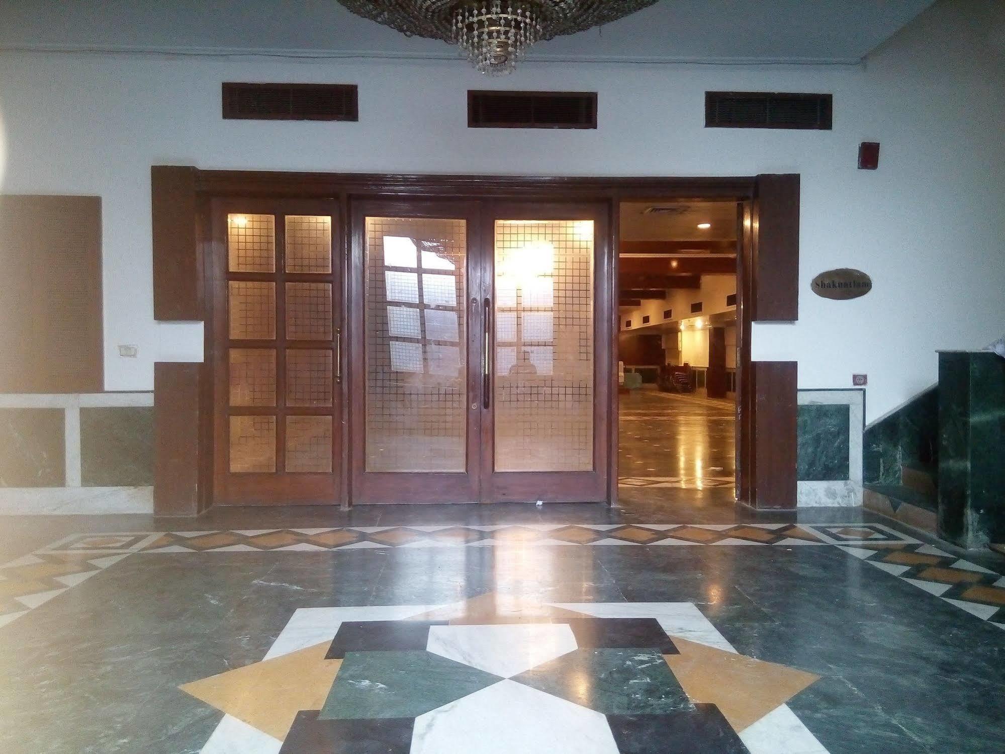 Hotel Chaupal By Casa Bella Gurgaon Exterior photo
